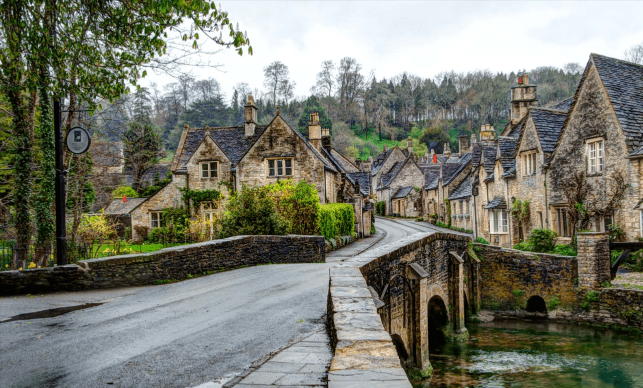 A Peaceful Getaway in Castle Combe: The Prettiest Village in England?